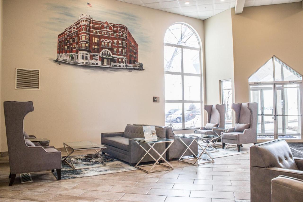 Cobblestone Suites - Oshkosh Kültér fotó