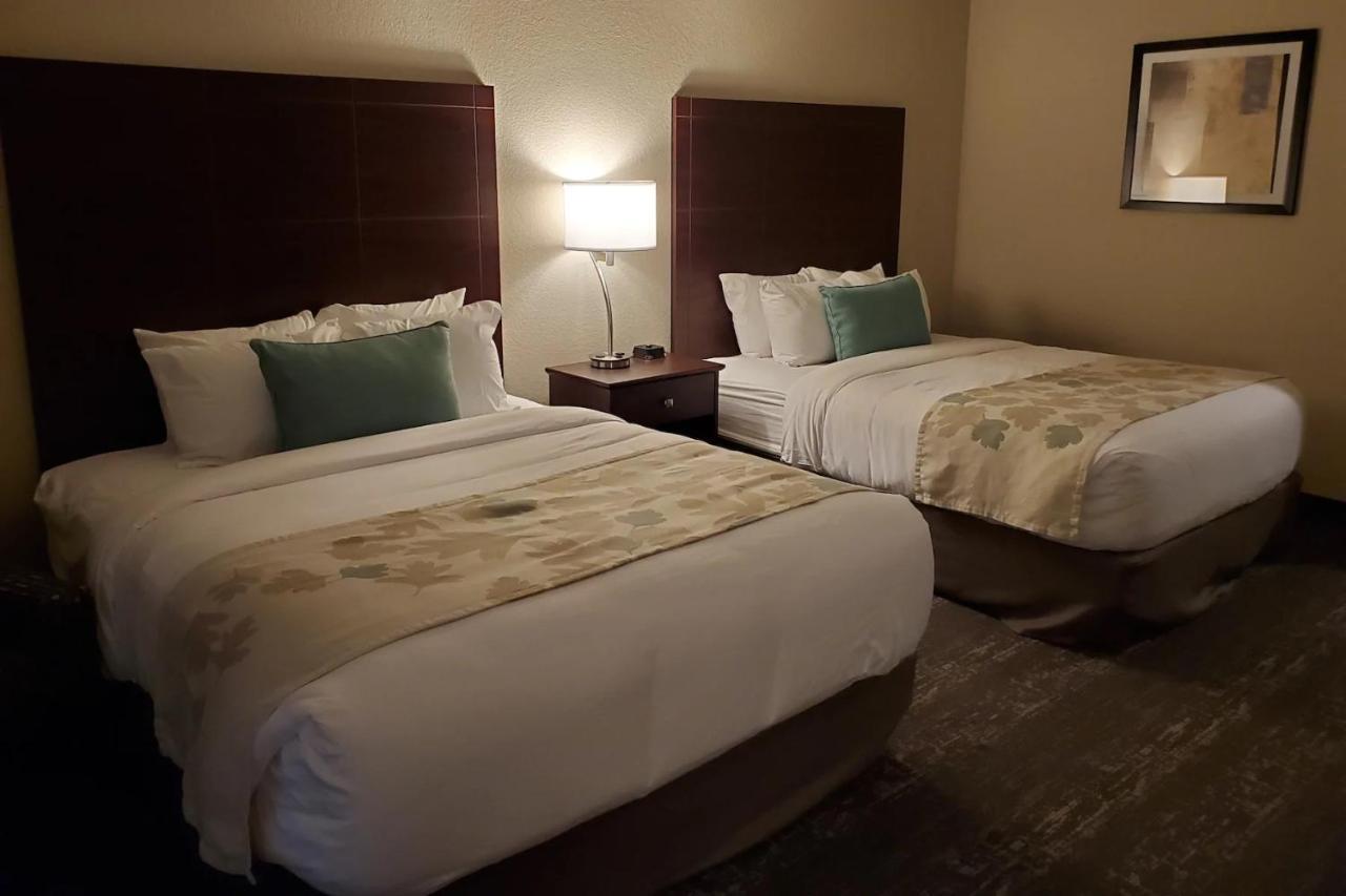 Cobblestone Suites - Oshkosh Kültér fotó
